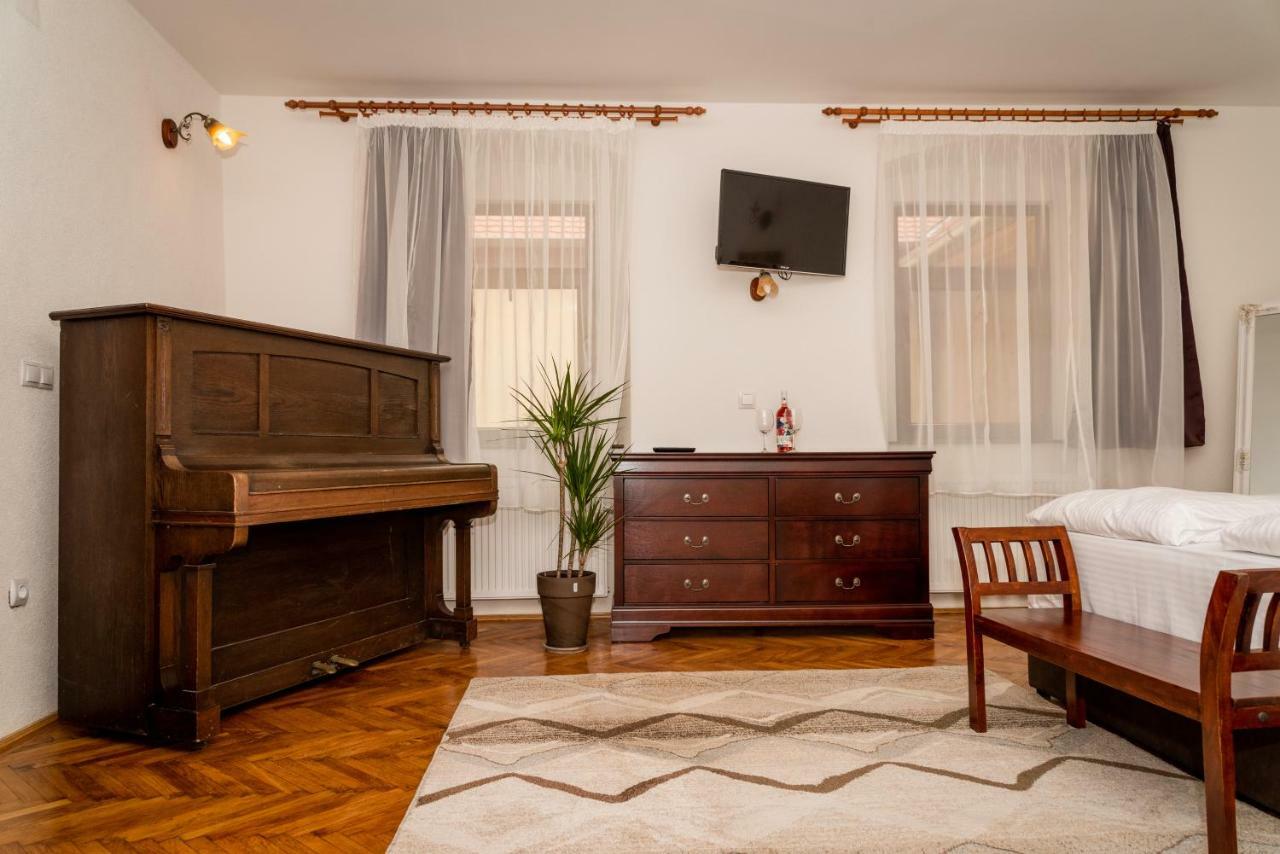 Musik Apartments Old Town Sibiu Exterior photo